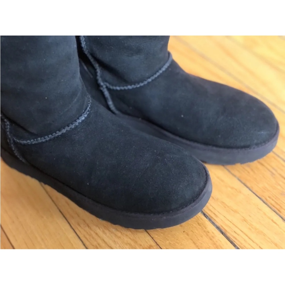 Classic Uggs - image 5